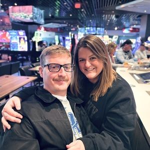 Meet your Posher, Leslie